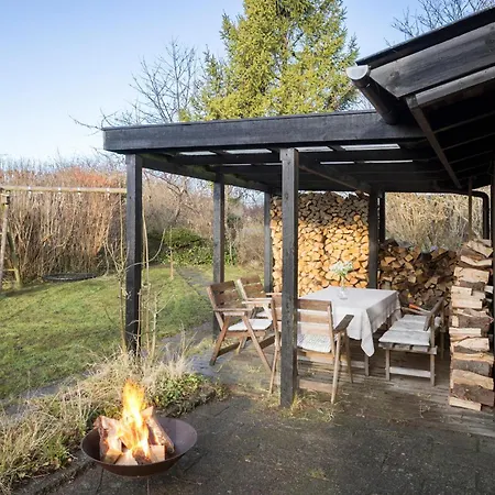 2 Bedroom In Ferienhaus *